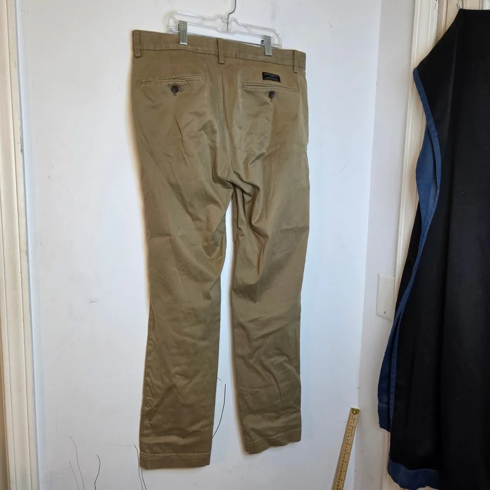Banana Republic Aiden Slim Fit Chinos Mens 32x32 Khaki Tan Stretch Cotton Pants